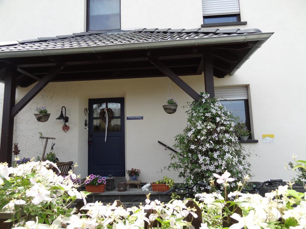 Ferienwohnung Vogt Mertloch Ruang foto