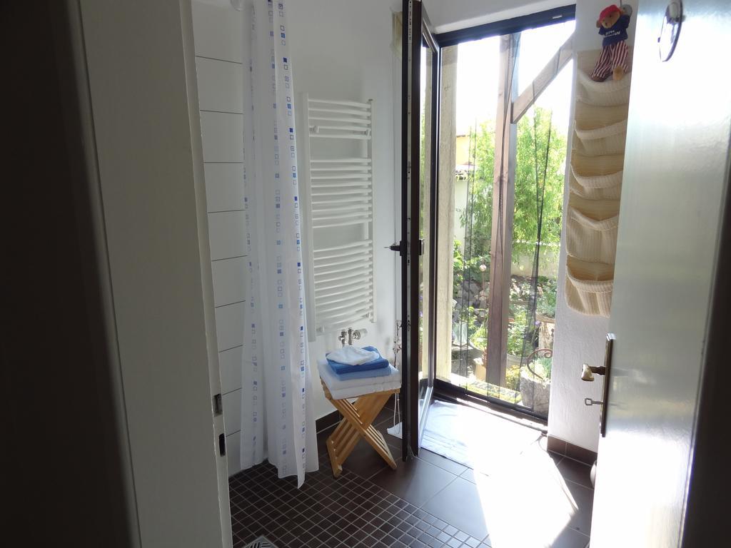 Ferienwohnung Vogt Mertloch Ruang foto