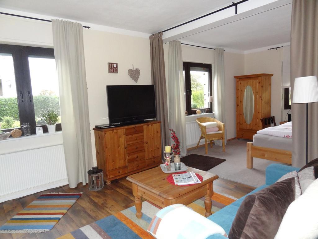 Ferienwohnung Vogt Mertloch Bagian luar foto