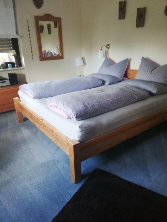 Ferienwohnung Vogt Mertloch Bagian luar foto